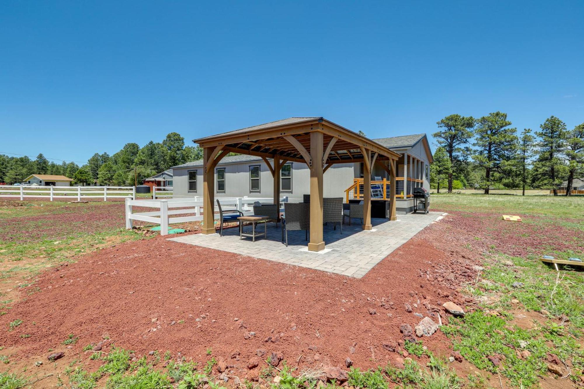 Williams Home With Fire Pit And Mountain Views! Ngoại thất bức ảnh